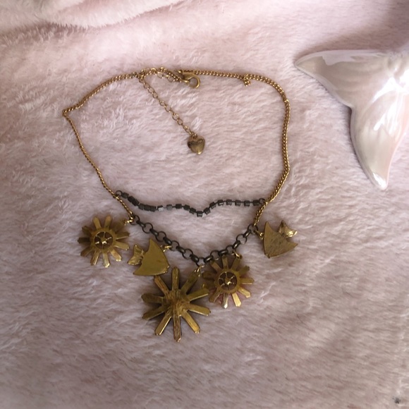 Betsy Johnson Necklace - Picture 8 of 11